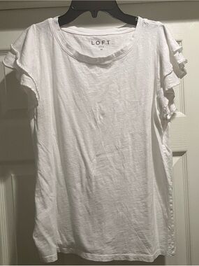 LOFT, White Top, Size Medium